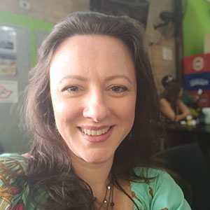 Dra. Fernanda Stucchi