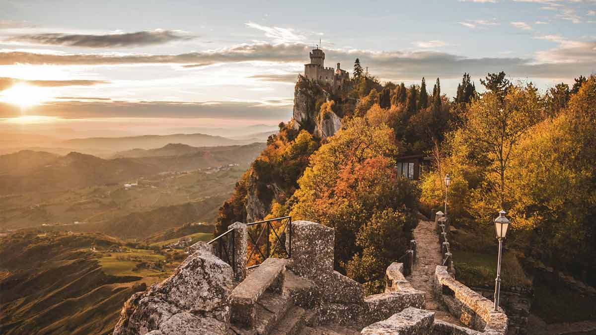 Burgos medievais na Itália