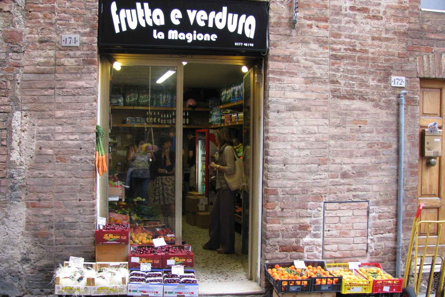 Lojas na Itália - frutas e verduras